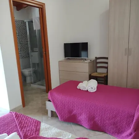 Il Frutteto לינה וארוחת בוקר 3*