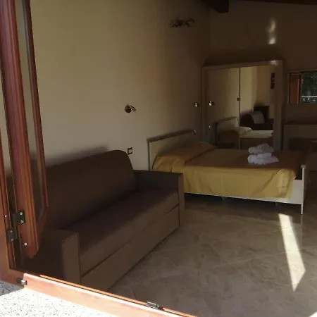 Il Frutteto Bed and breakfast 3*